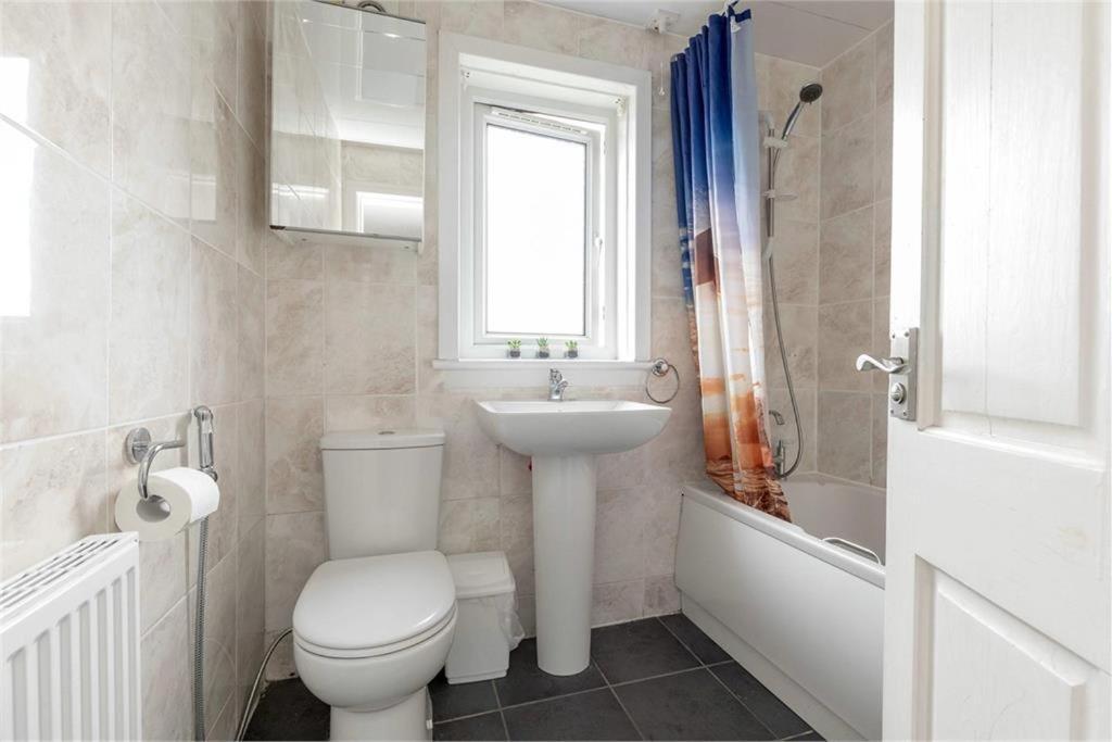 Edinburgh Villa 3 Bed Rooms House In Edinburgh - Private Parking Luaran gambar